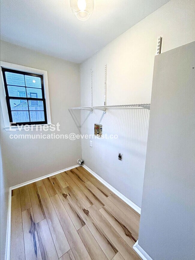 Building Photo - 2884 Millwheel Rd