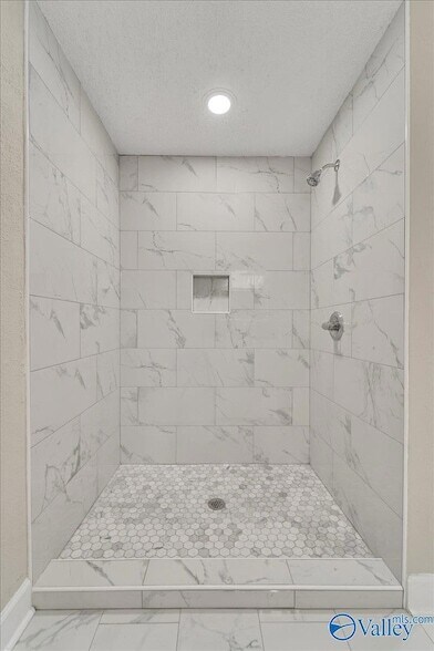 Building Photo - 117 Mandy Dr