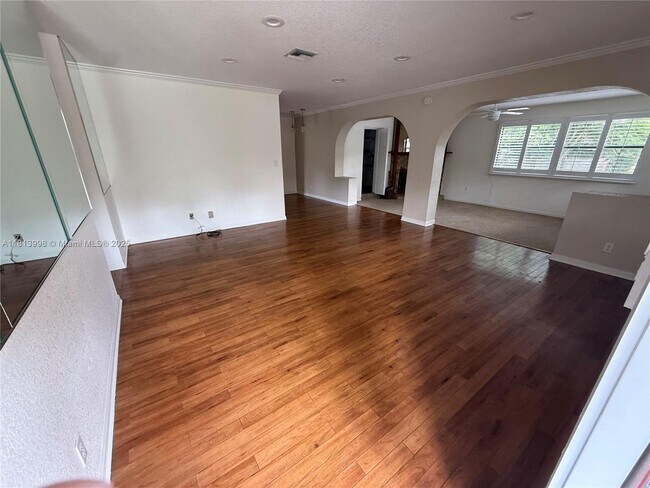 Building Photo - 6160 SW 188th Ave