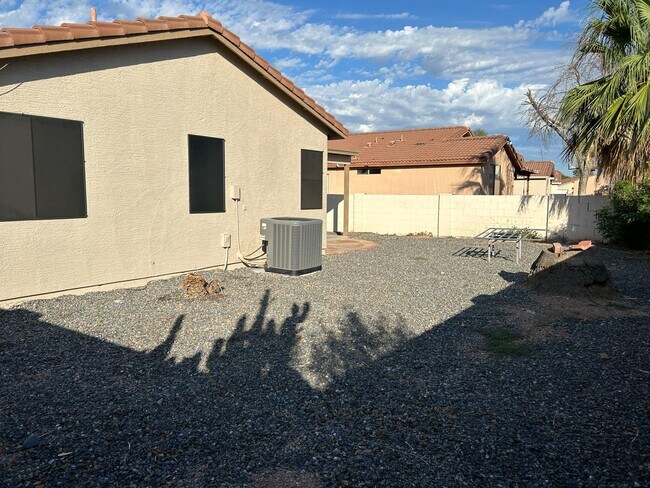 Building Photo - 6590 Tuzigoot Way