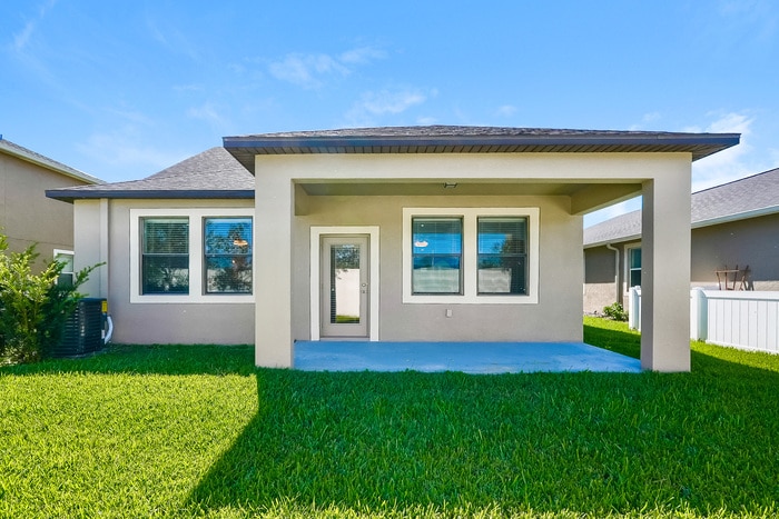 Building Photo - 11638 Lake Blvd