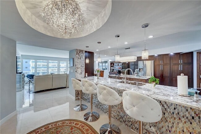 Building Photo - 4100 Galt Ocean Dr