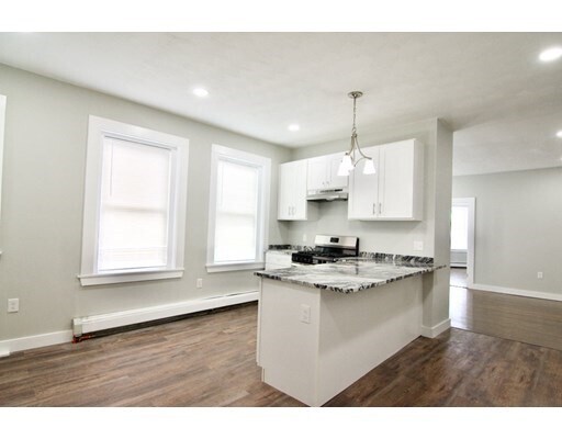 Building Photo - 107 Homestead St