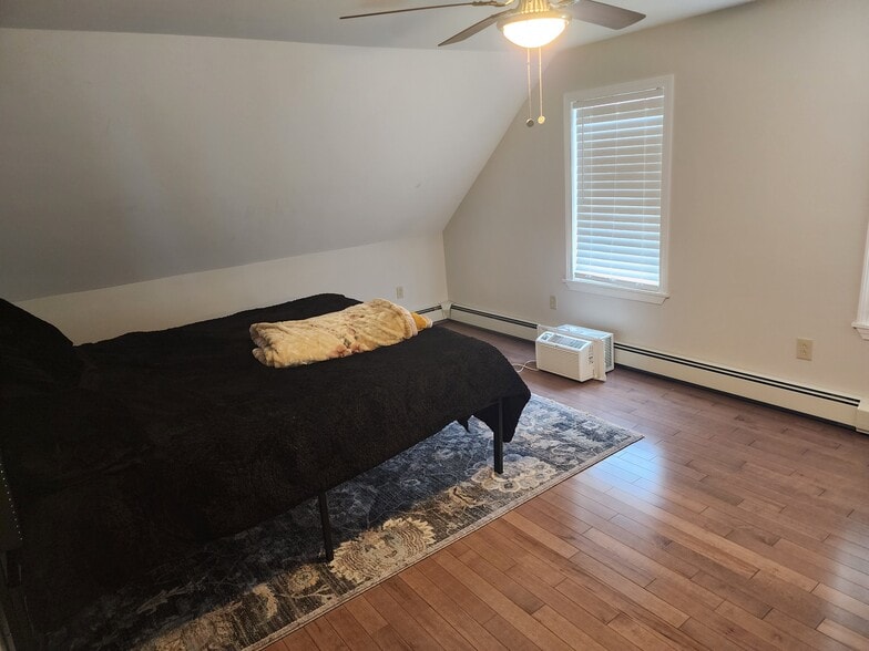 guest bedroom #1 (king bed in images) - 79 Main St