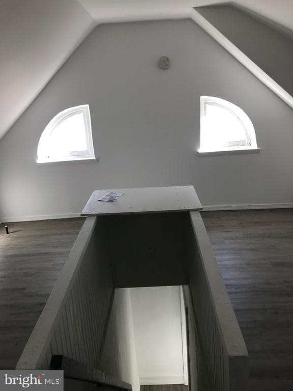 Building Photo - 4832 E Roosevelt Blvd