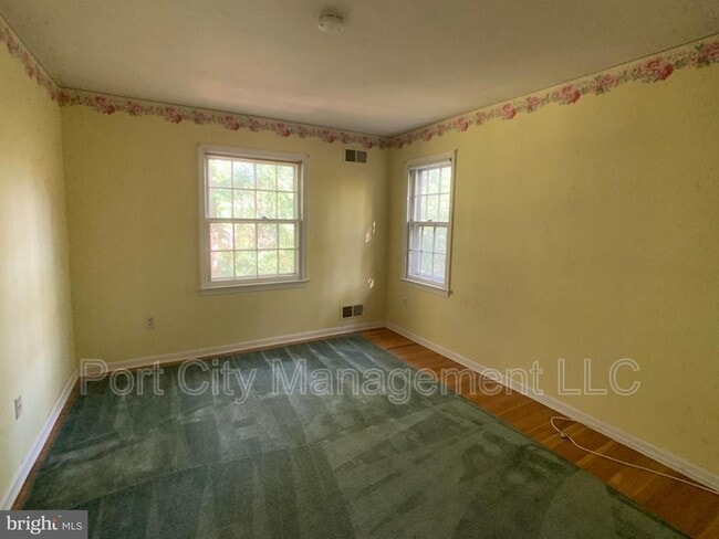 Building Photo - 10902 Swansfield Rd