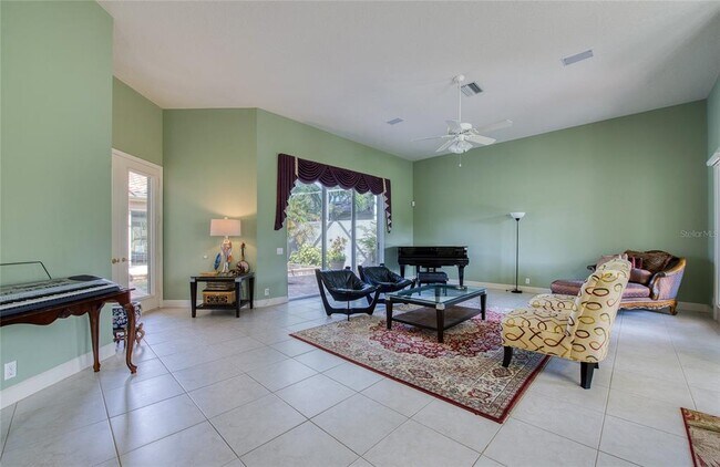 Building Photo - 8736 54th Ave E