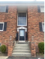 Building Photo - 31831 Grand River Ave