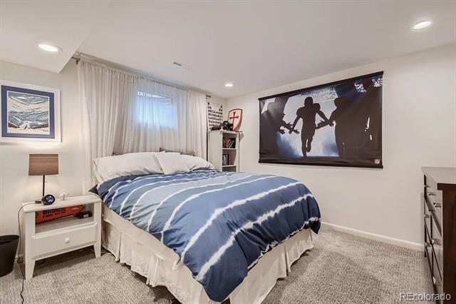 Building Photo - 645 S Glencoe St