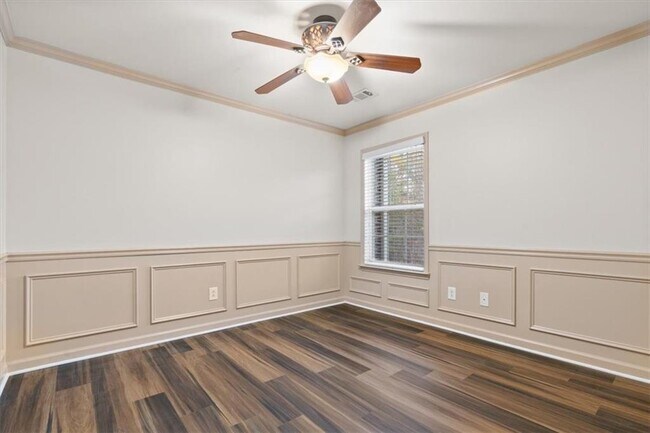 Building Photo - 4740 Shiloh Crossing Way