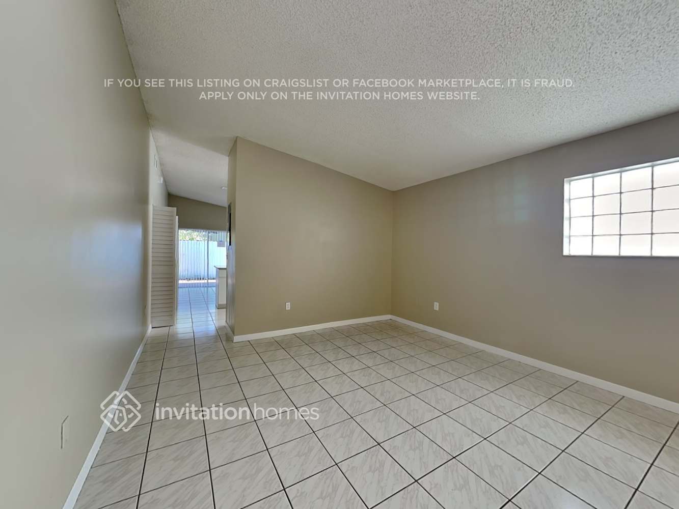 Building Photo - 3568 W 72nd St