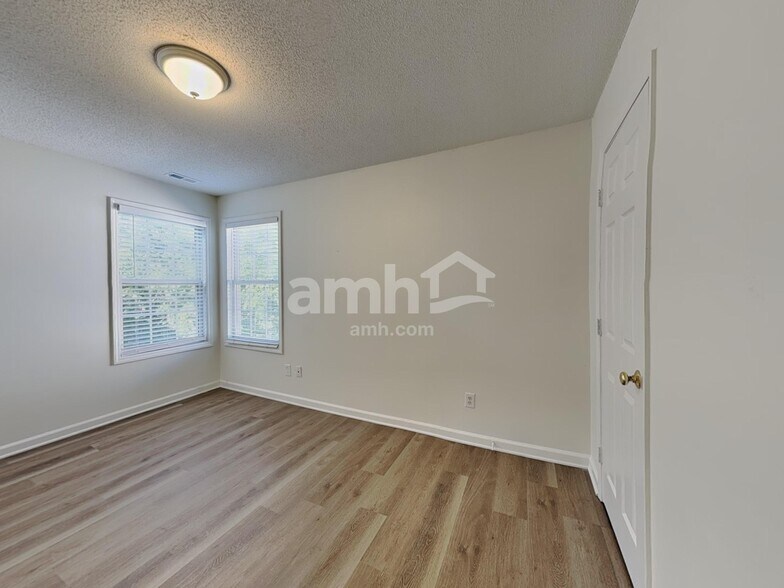 Building Photo - 4309 Standing Rock Way