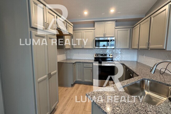 Building Photo - 518 Glenhaven Wy