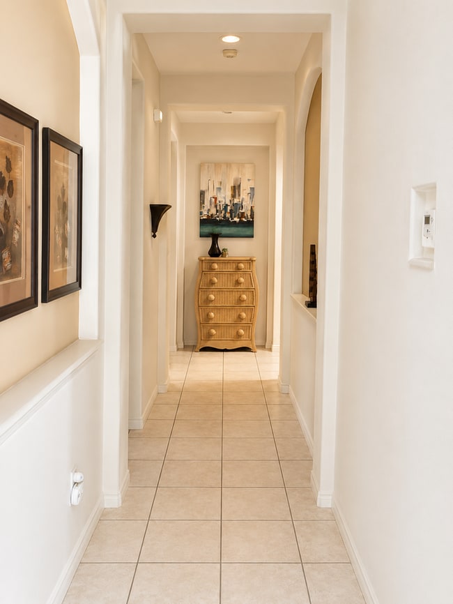 Building Photo - 135 Bellini Way