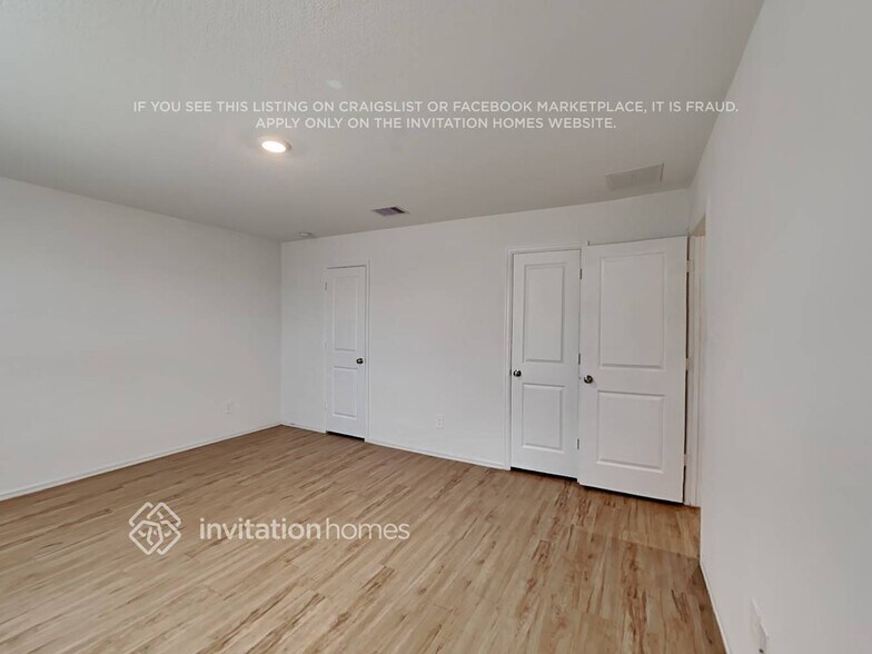 Building Photo - 18823 Charter Elm Dr