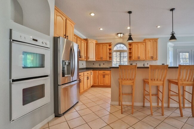 Building Photo - 3 Bedroom, 2 Bath House in Edwardsville