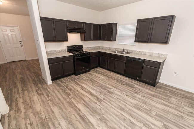 Building Photo - 58 Santa Barbara Dr