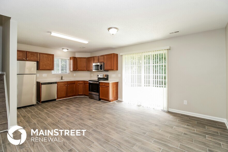 Building Photo - 3702 Marksbury Dr
