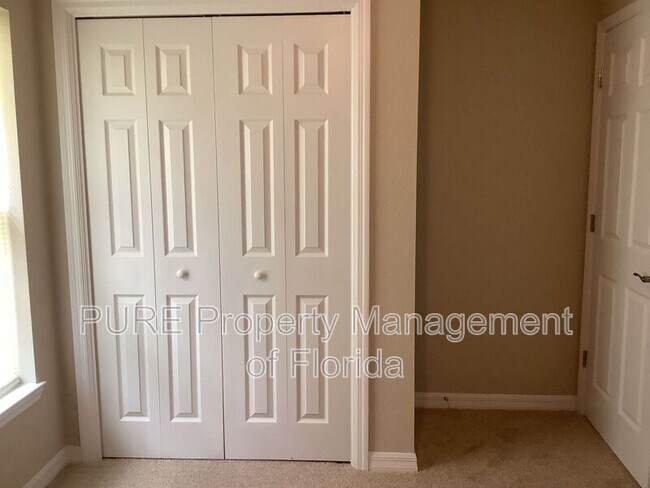 Building Photo - 15544 SW 41st Street Rd