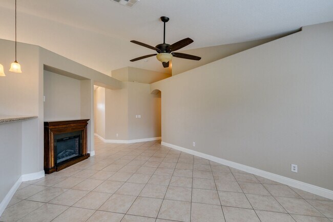 Building Photo - 437 Waterwheel Falls Dr