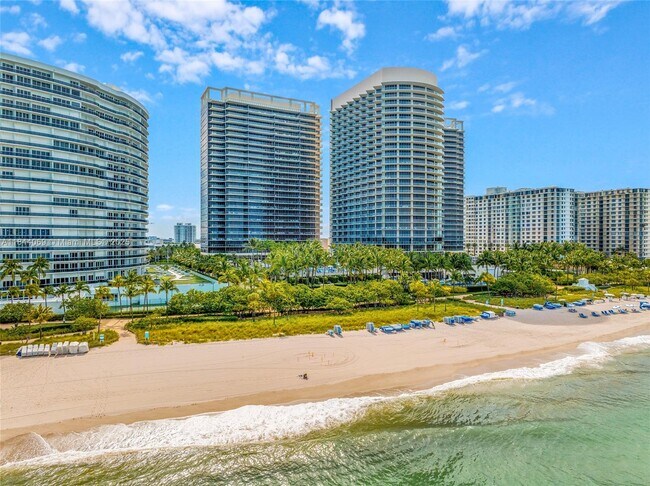 Building Photo - 9705 Collins Ave