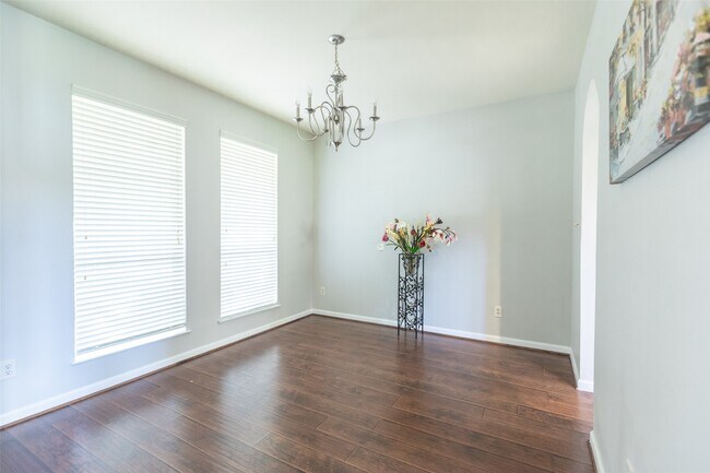 Building Photo - 20911 Avery Cove Ln