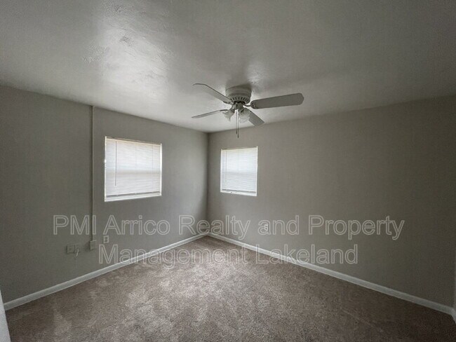 Building Photo - 5472 Old Rd 37