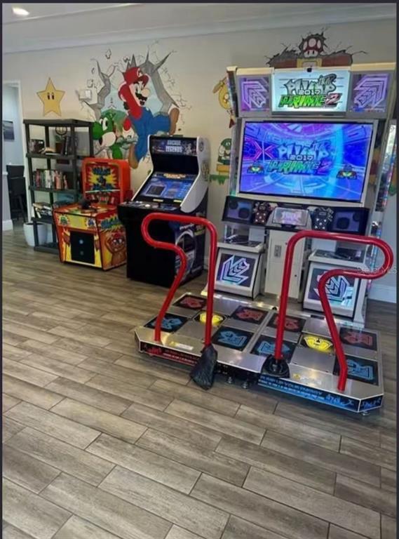 Building Photo - 105 Kenny Blvd