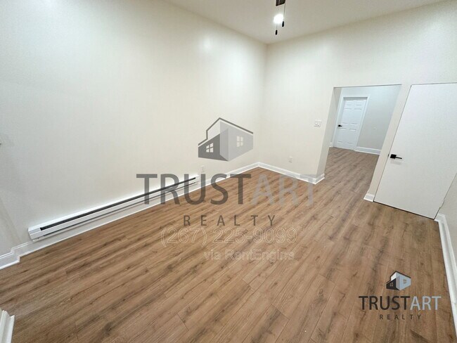 Building Photo - 4633 Penn St