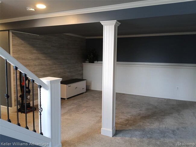 Building Photo - 15730 Anthony St