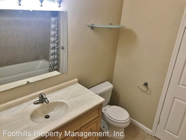 Building Photo - 5 br, 3 bath House - 3455 Moki Drive