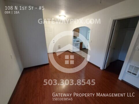 Building Photo - 108 N 1st St