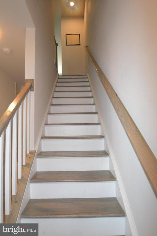 Building Photo - 13943 Airfoil Rd