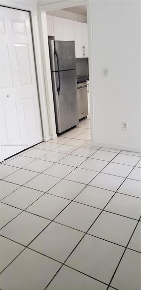 Building Photo - 8301 SW 142nd Ave