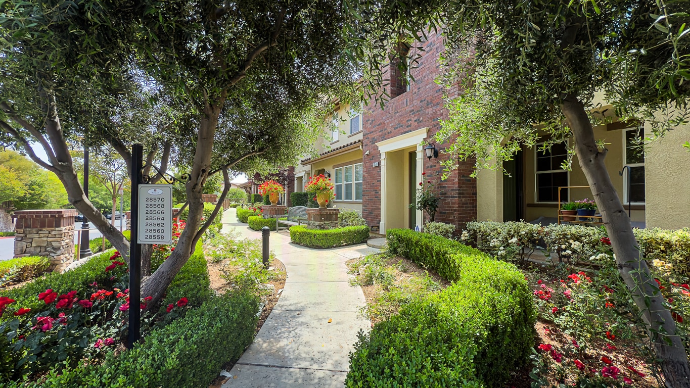 Building Photo - 28566 Herrera St