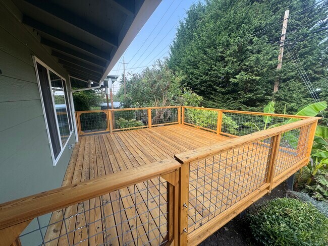 Building Photo - 5115 S 4th Ave