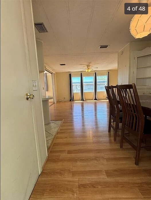 Building Photo - Home For Rent in Palm Hill!