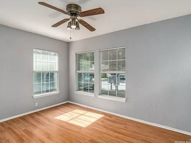 Building Photo - 3936 Heritage Hill Dr