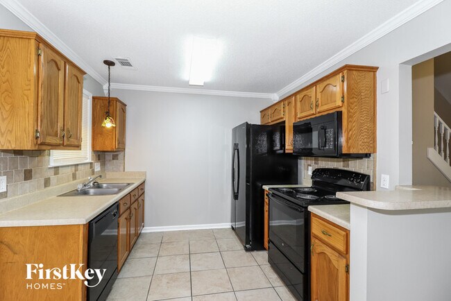 Building Photo - 2750 Park Crest Cove
