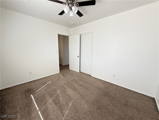Building Photo - 5968 Hickory Nut Ave