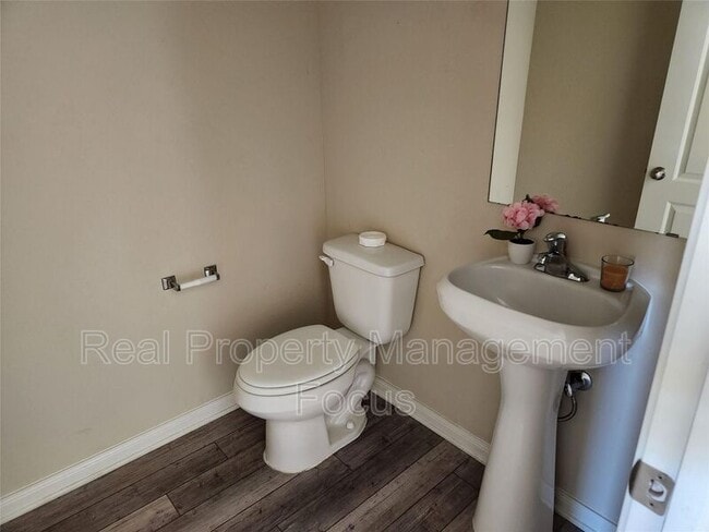 Building Photo - 3109 Bowen St