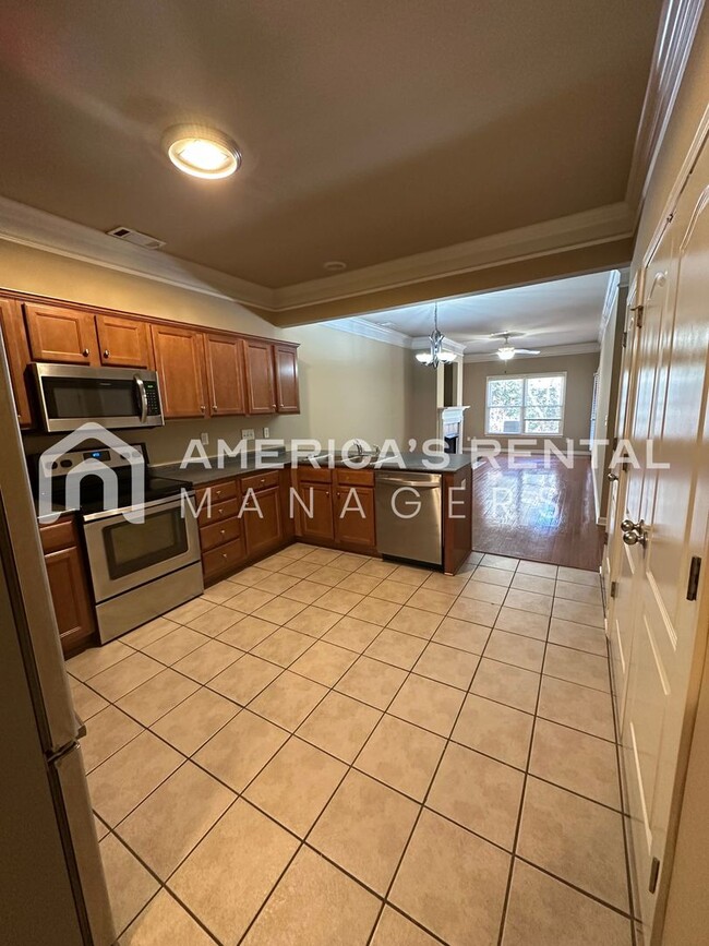 Building Photo - Beautiful Home for Rent in Birmingham, AL!!!! Available to View Now!!!