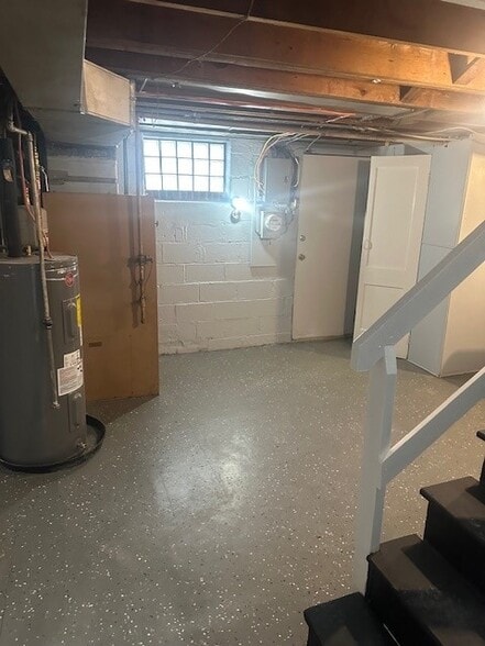 Building Photo - 4003 Lyndale Ave