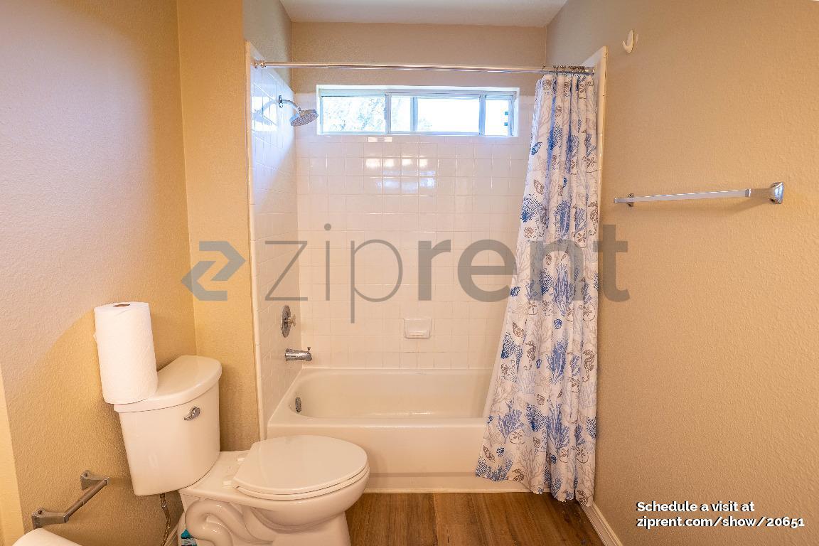 Building Photo - 3505 Malone Dr