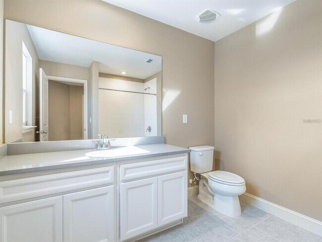 Building Photo - 5531 Pleasantview Ct