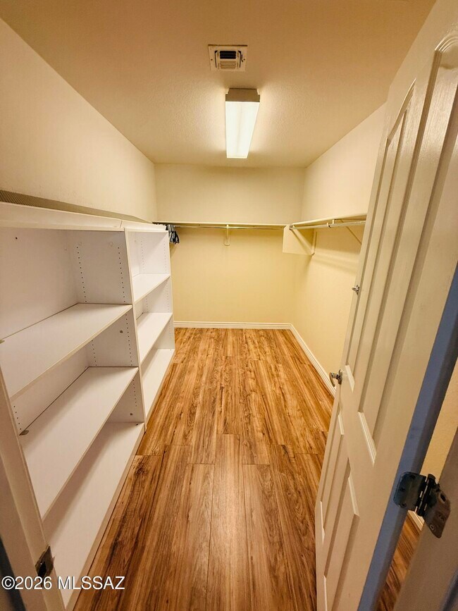 Building Photo - 1337 W Camino Mesa Sonorense