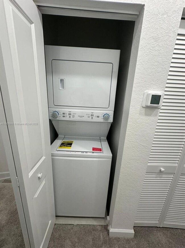 Building Photo - 12848 SW 232nd Ter