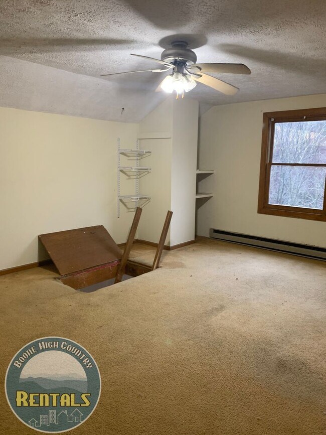 Building Photo - 182 Alpine Acres Rd