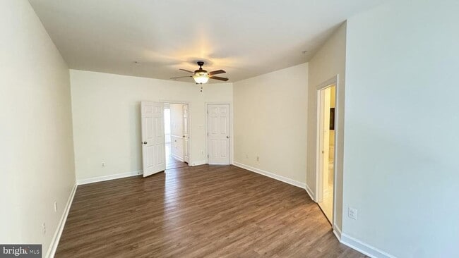 Building Photo - 9658 Atterbury Ln