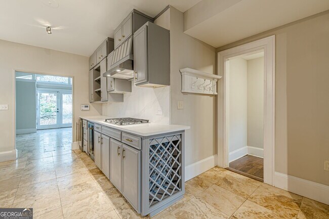 Building Photo - 1957 Walker Ave